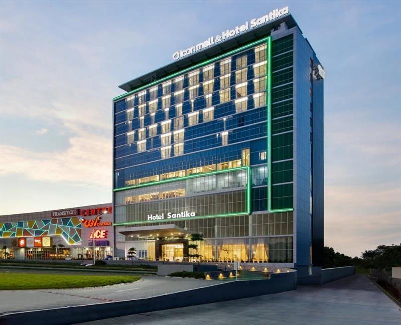 Hotel Santika Gresik Екстериор снимка